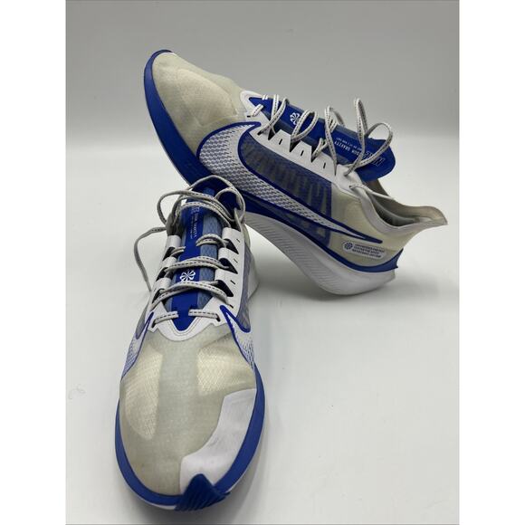 nike zoom gravity racer blue